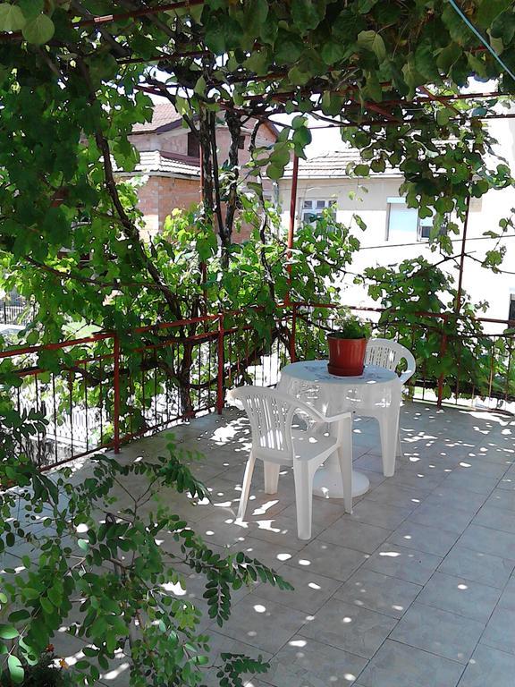 House Nativa Hotel Ohrid Ruang foto
