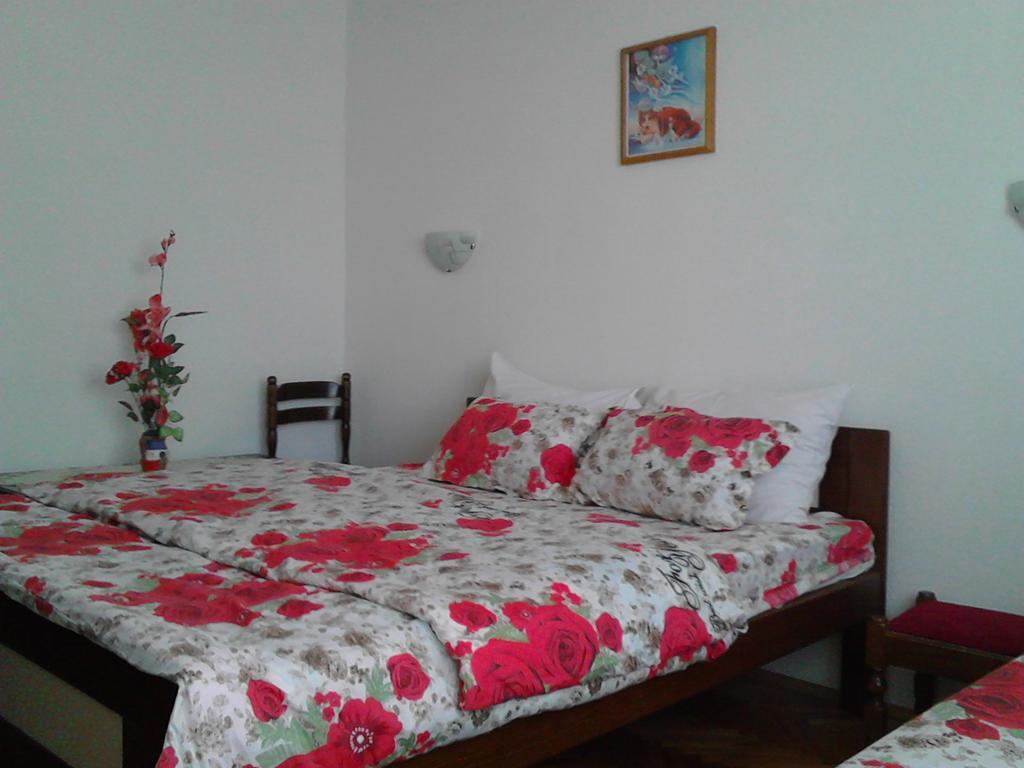 House Nativa Hotel Ohrid Ruang foto
